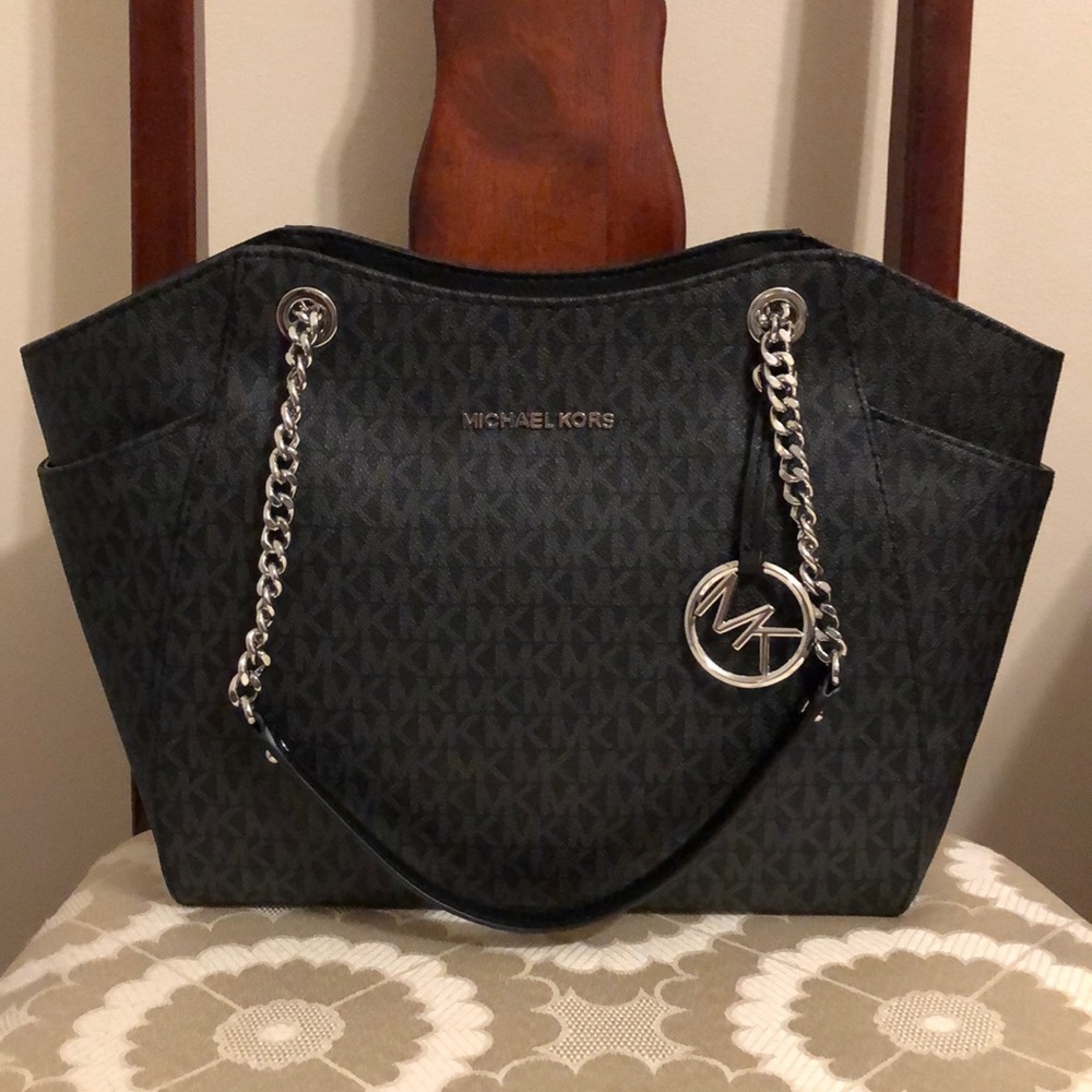NWOT- MIchael Kors Signature Tote